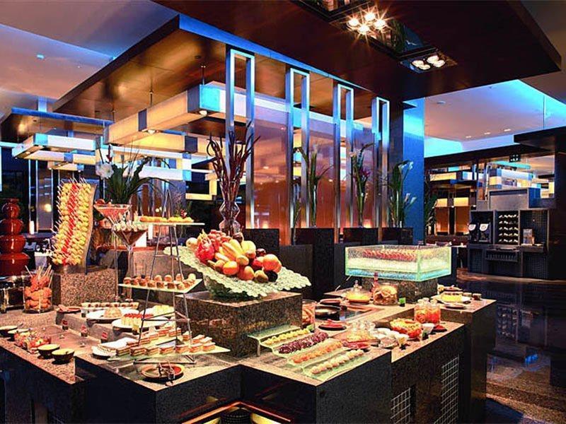 Hua Ting Hotel And Towers Shanghai Restaurant bilde
